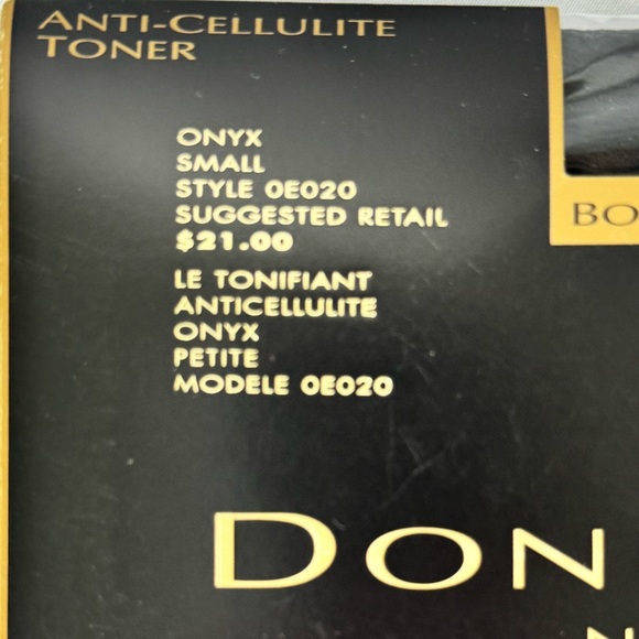 Donna Karan Hosiery Pantyhose size small bundle NEW - Picture 6 of 7
